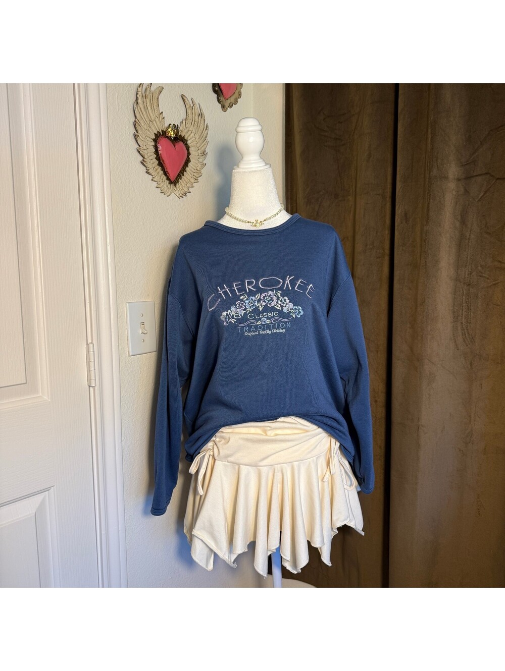 Vtg 90s Cherokee Cozy Floral Fisherman Embroidered Crewneck Sweatshirt Grandma